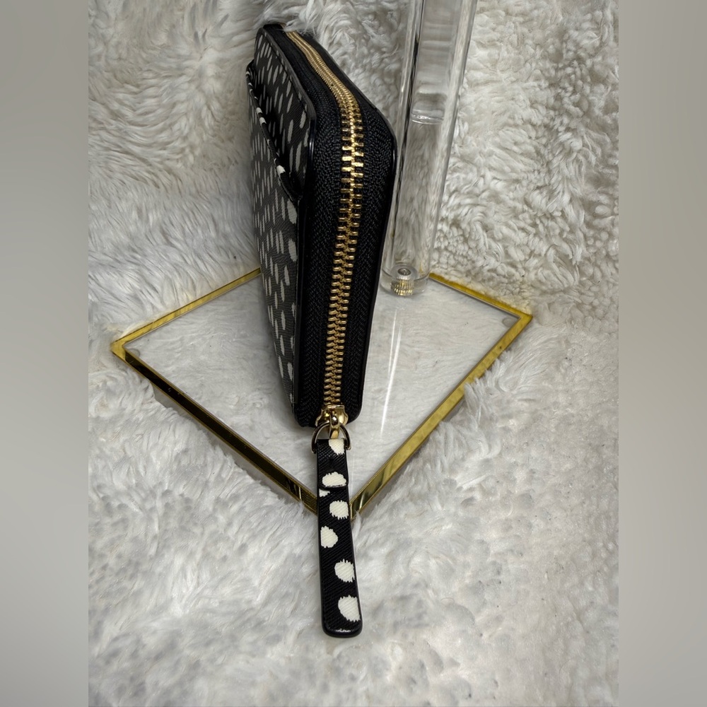 EUC 🖤🤍 Kate Spade New York Wilson Road Neda Polka Dot Zip Around Wallet - Picture 9 of 10